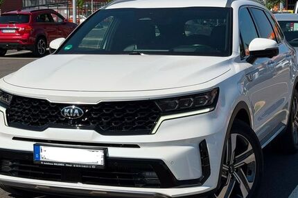 Kia Sorento 48.800 km 32.831 &euro; Düsseldorf 40474
