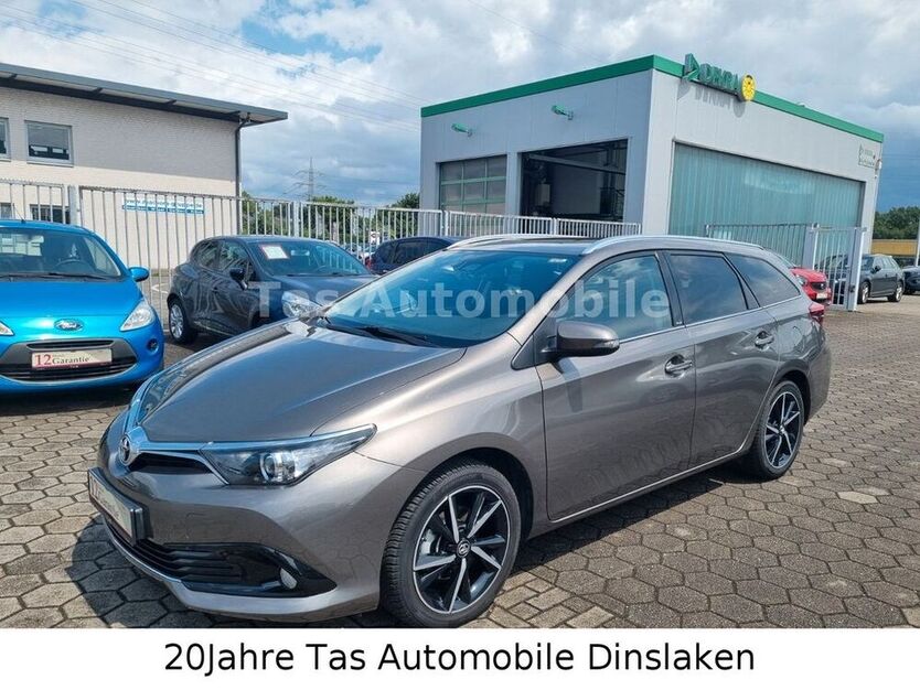 Auris