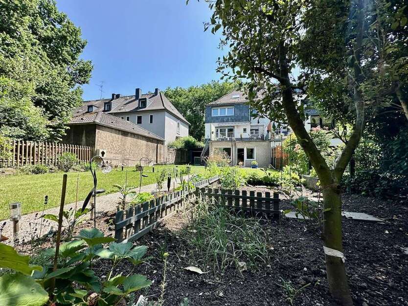 Haus zum Kaufen in Duisburg 449.000 € 183 m²