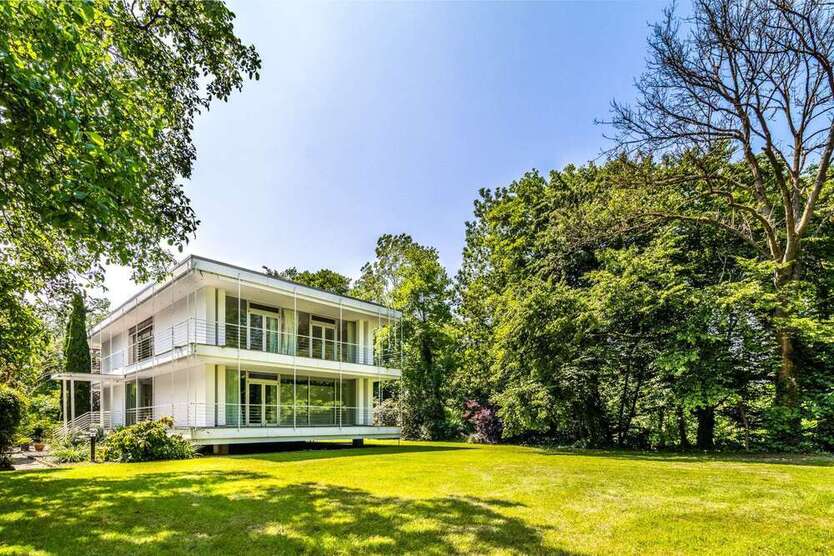 Haus zum Kaufen in Grevenbroich 1.295.000 € 275 m²