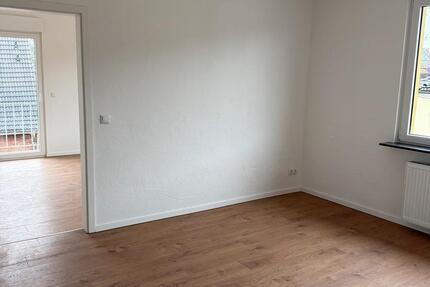 Wohnung Gelsenkirchen Gelsenkirchen-Mitte - 2 Zimmer, 51 m&sup2;, 500&euro; | Angebot:25272365
