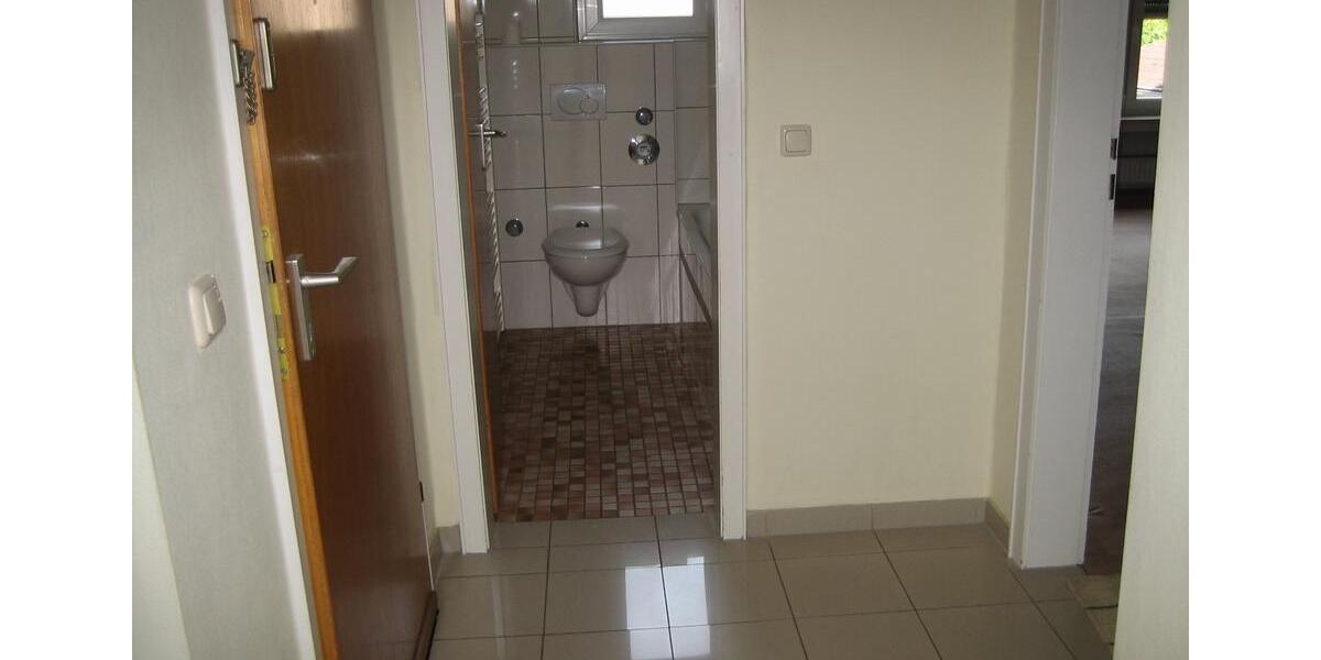 Erdgeschoßwohnung Duisburg Hamborn - 1 Zimmer, 65 m&sup2;, 450&euro; | Angebot:26122173