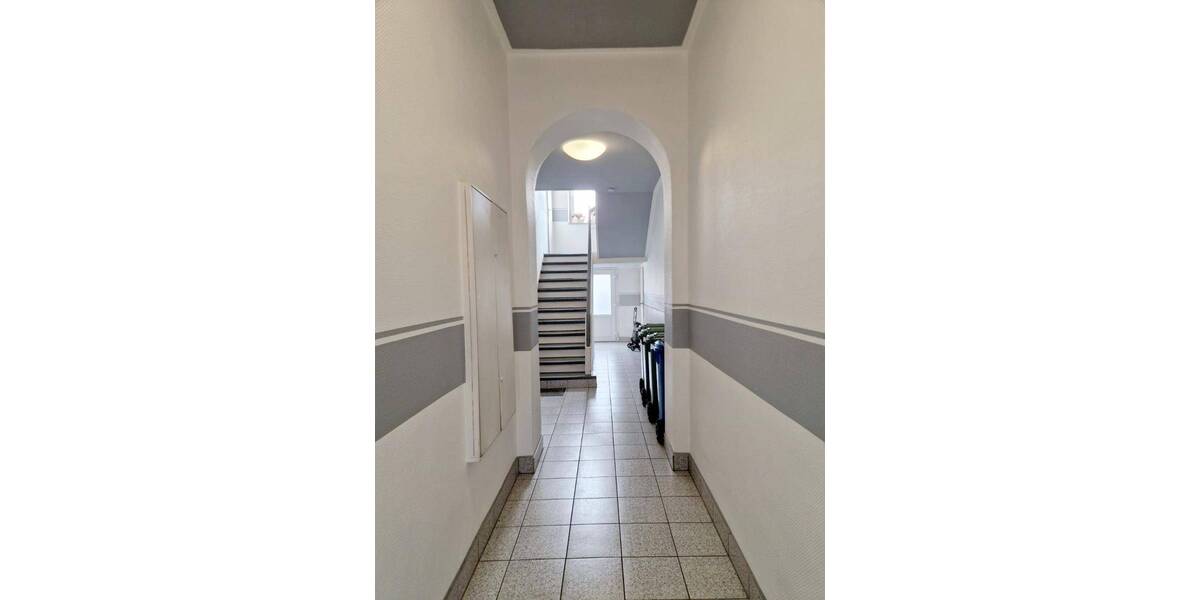 Etagenwohnung Oberhausen Schlad - 3 Zimmer, 100 m&sup2;, 685&euro; | Angebot:26489386