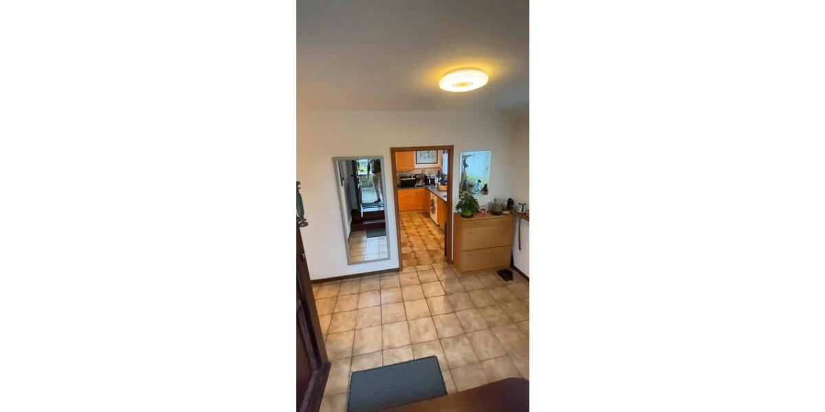 Maisonettenwohnung Krefeld Hülser Berg - 5 Zimmer, 105 m&sup2;, 1.240&euro; | Angebot:24605360