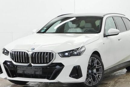 BMW i5 24.675 km 61.940 &euro; Essen 45134