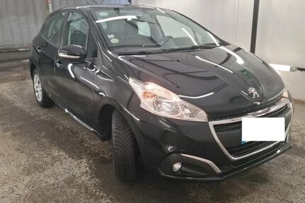 Peugeot 208 91.000 km 7.890 € Mönchengladbach 41199