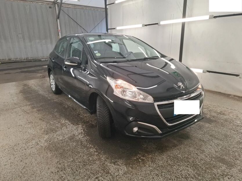 Peugeot 208 91.000 km 7.890 € Mönchengladbach 41199