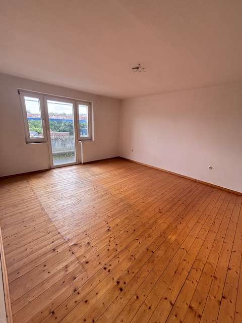 Wohnung zum Kaufen in Neuss 313.500 € 82.5 m² 3.5 zimmer