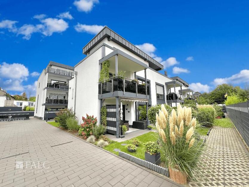 2-Zimmer-Wohnung in Duisburg-Süd mit 109 qm Privatgarten – befristet auf 4 Jahre zimmer