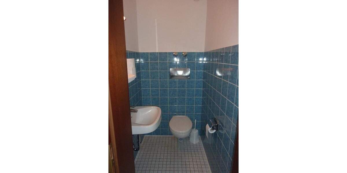 Etagenwohnung Düsseldorf Mörsenbroich - 3 Zimmer, 95 m&sup2;, 380.000&euro; | Angebot:24555901