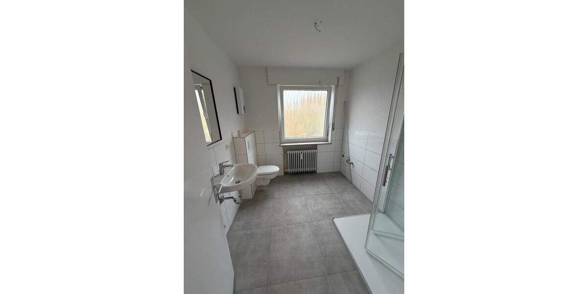 Frisch sanierte 2 Zimmer Wohnung mit Balkon in Wesel Feldstr. 48 2 zimmer