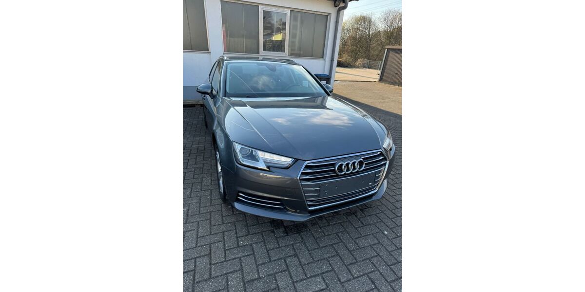 Audi A4 155.000 km 14.500 &euro; Hattingen 45527