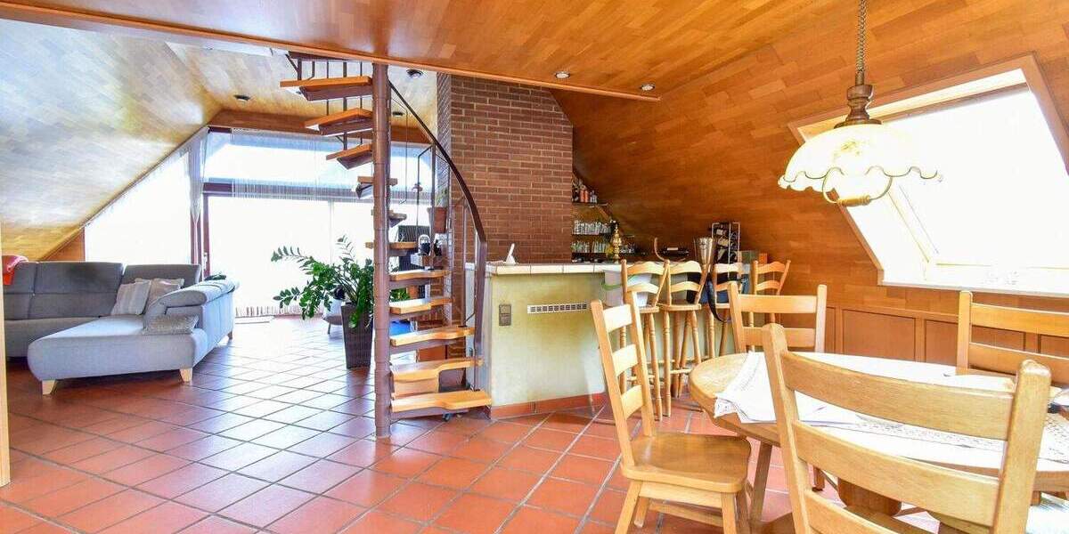 Besonderes, massives Einfamilienhaus in Duisburg-Mündelheim - pflegeleicht, hell & energieeffizient 4 zimmer