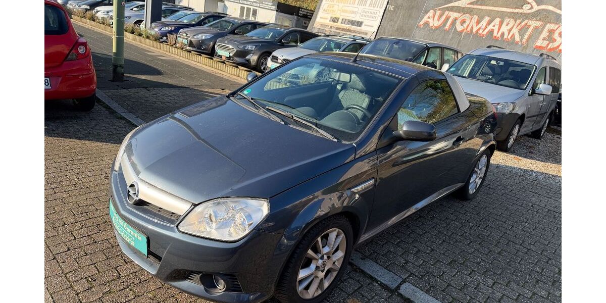 Opel Tigra 100.000 km 1.999 &euro; Essen 45147