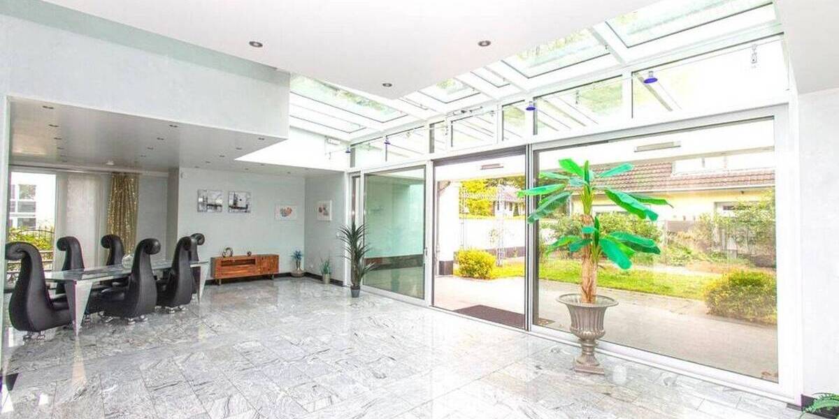 Mehrfamilienhaus, Wohnhaus Düsseldorf Rath - 1 Zimmer, 698 m&sup2;, 2.598.000&euro; | Angebot:26890039