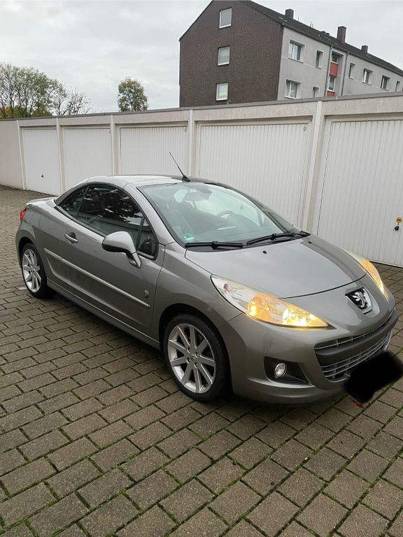 Peugeot 207 84.000 km 4.750 € Oberhausen 46145