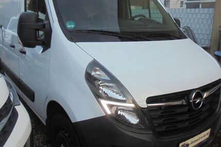 Opel Movano 196.000 km 11.999 € Duisburg 47249