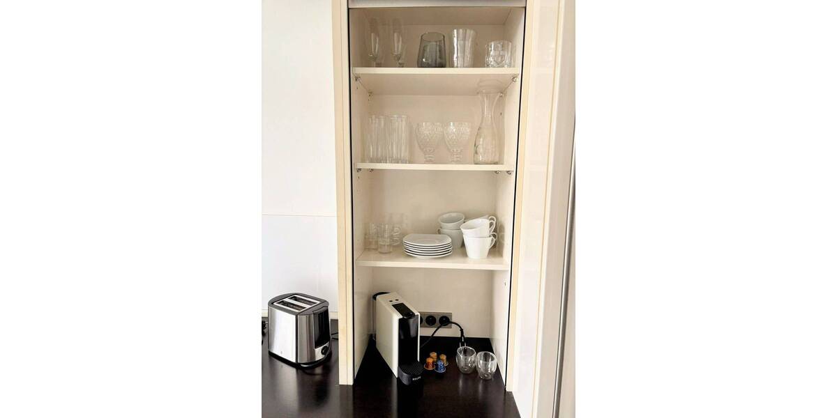 Etagenwohnung Düsseldorf Flingern Nord - 3 Zimmer, 120 m&sup2;, 2.850&euro; | Angebot:26405136