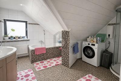 CHARMANT MIT VIEL PLATZ UND LICHT - Maisonettenwohnung Oberhausen | Angebot:26421079