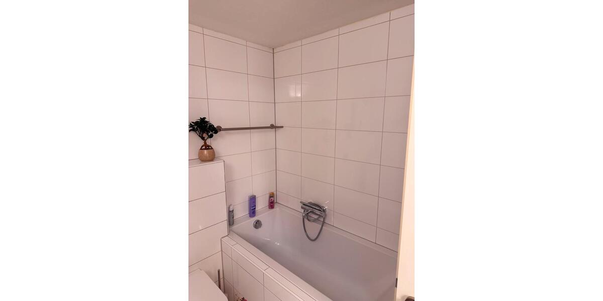 Etagenwohnung Oberhausen - 3 Zimmer, 104 m&sup2;, 330.000&euro; | Angebot:27266497
