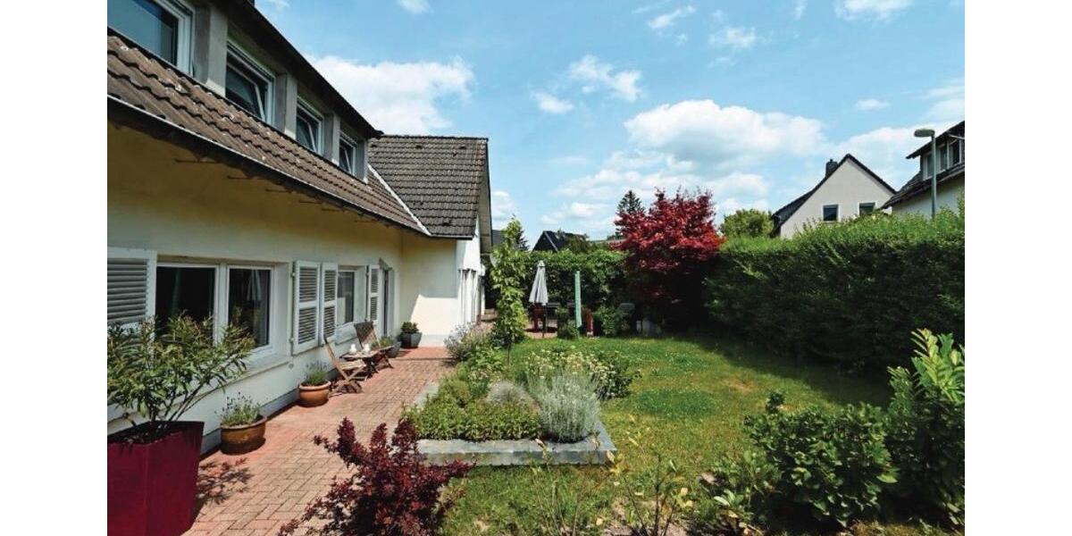Einfamilienhaus Essen Stadtbezirk IX - 6.5 Zimmer, 195 m&sup2;, 625.000&euro; | Angebot:26869606