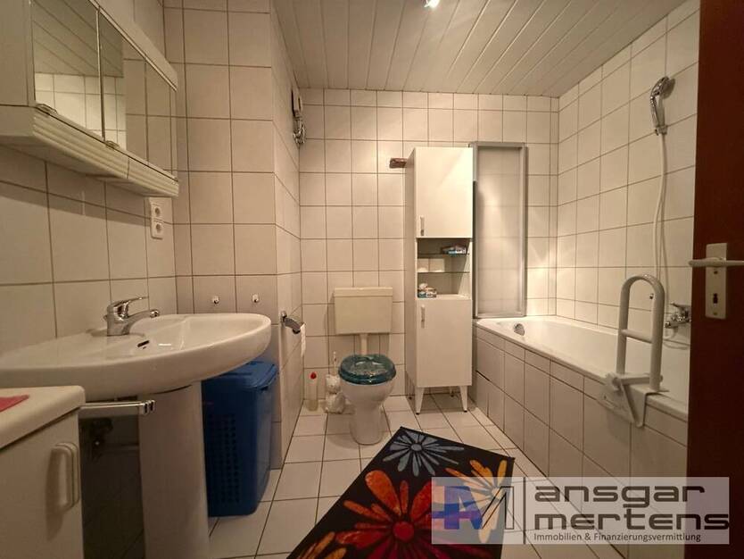 (M)EIN Familiendomizil in Neuss-Vogelsang Raumwunder auf 4 Ebenen mit Garten & Garage 6 zimmer