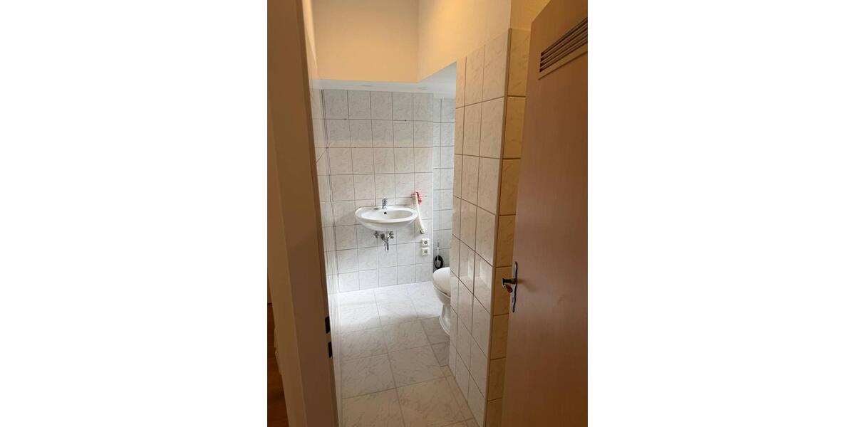 Etagenwohnung Krefeld Cracau - 2 Zimmer, 60 m&sup2;, 470&euro; | Angebot:26184765