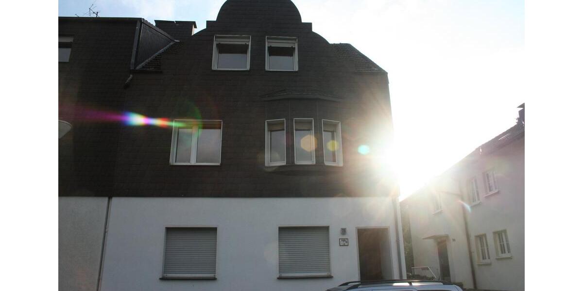 Dachgeschoßwohnung Dinslaken - 1 Zimmer, 52 m&sup2;, 350&euro; | Angebot:25235936