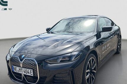 BMW i4 1.138 km 61.390 &euro; Neuss 41460