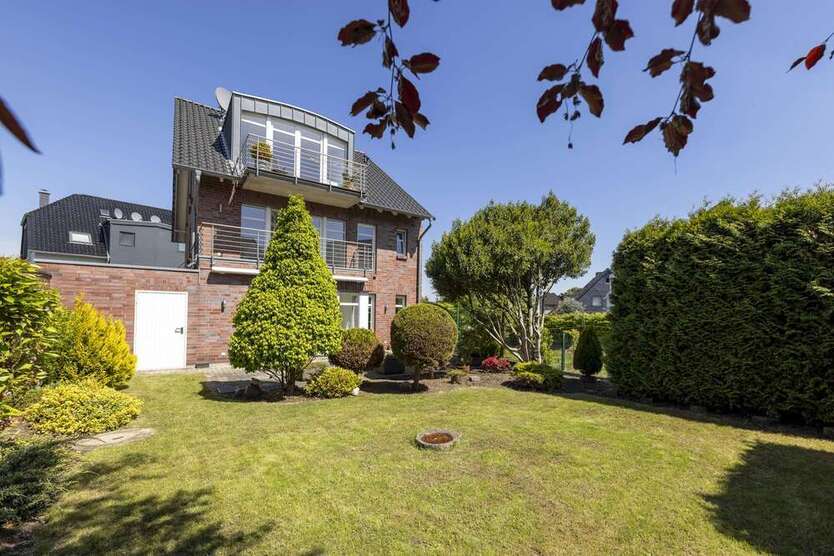 Wohnung zum Mieten in Neuss 1.200 € 87 m²