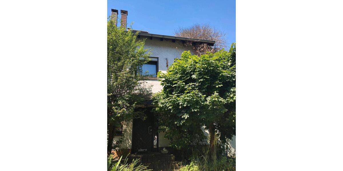 Reihenhaus Essen Stadtbezirk V - 4.5 Zimmer, 140 m&sup2;, 360.000&euro; | Angebot:26994683