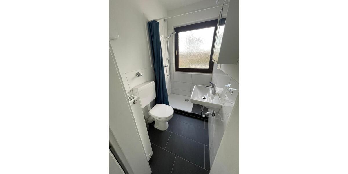 Etagenwohnung Ratingen Lintorf - 1 Zimmer, 25 m&sup2;, 330&euro; | Angebot:25285249