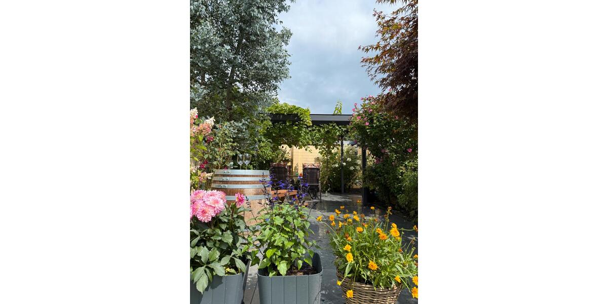 Reihenhaus Oberhausen Biefang - 4 Zimmer, 130 m&sup2;, 489.000&euro; | Angebot:27426364