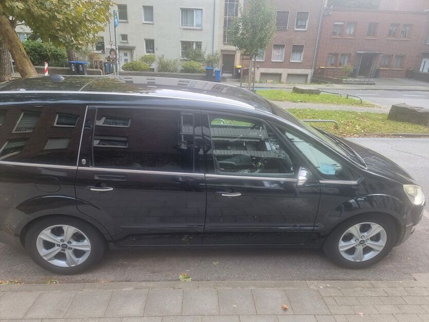 Ford Galaxy 205.000 km 3.333 € Mönchengladbach 41065