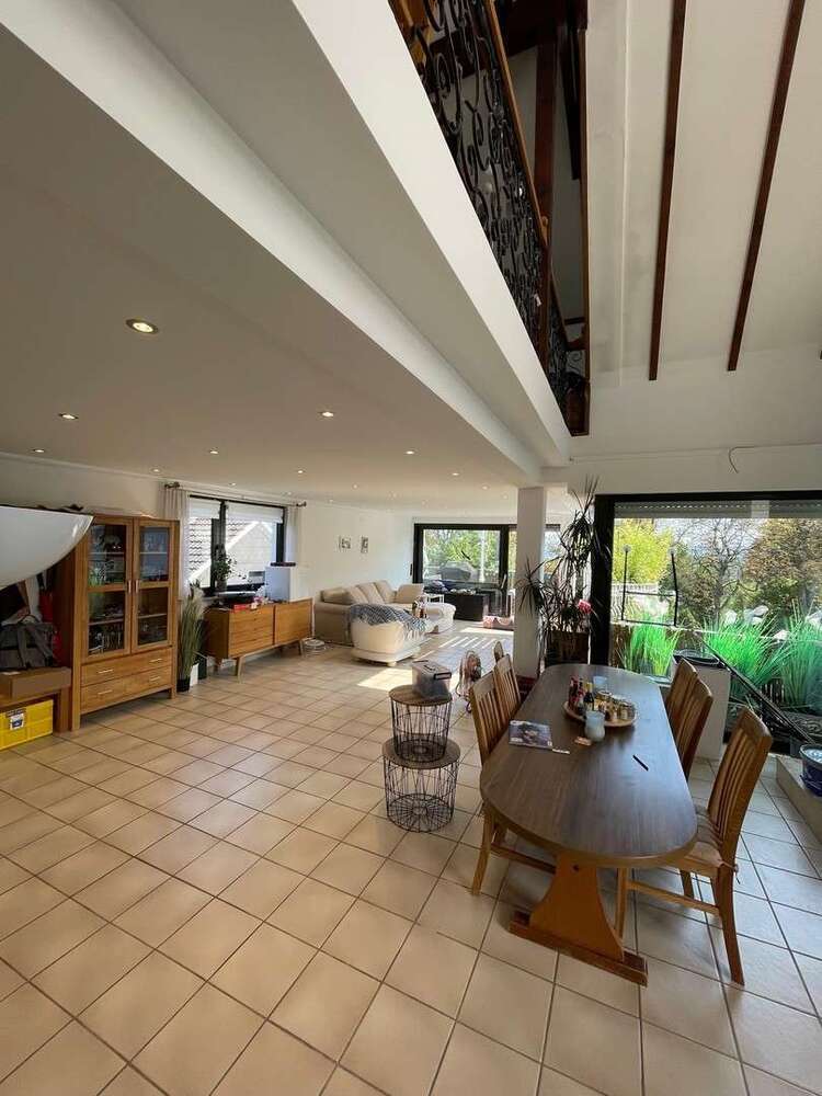 Wohnung zum Kaufen in Wuppertal 439.000 € 184 m²