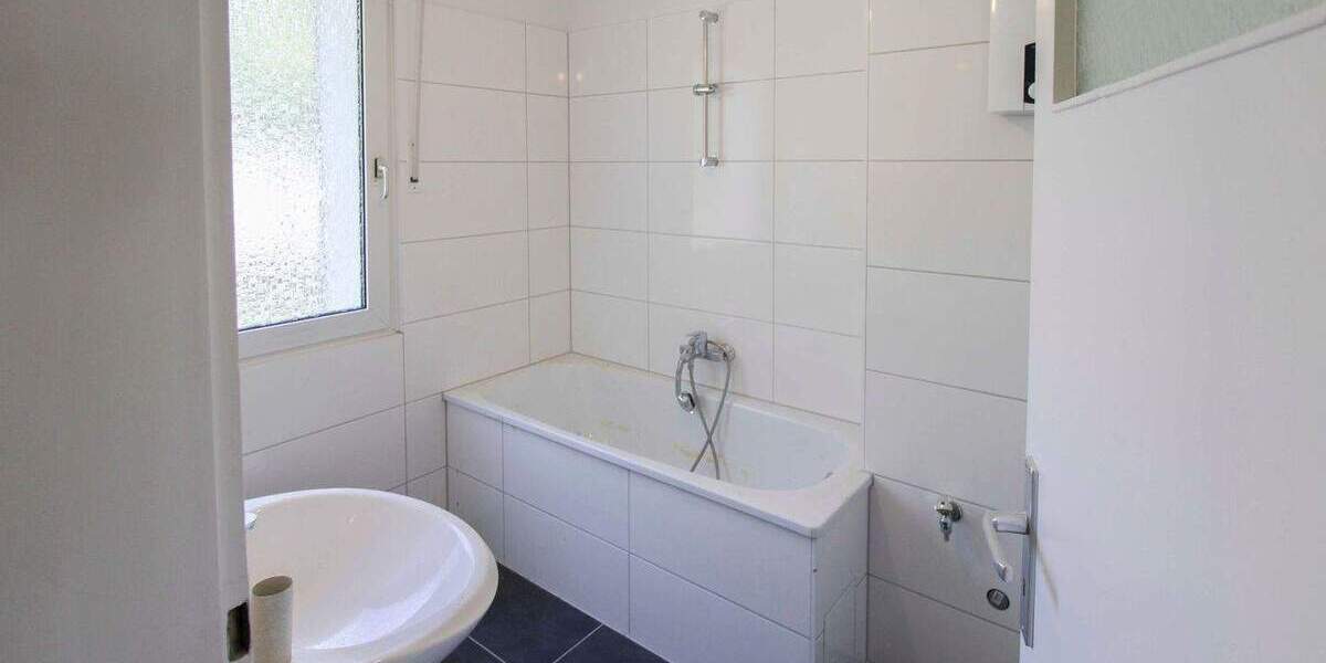 Etagenwohnung Duisburg Wanheim-Angerhausen - 2 Zimmer, 56 m&sup2;, 143.000&euro; | Angebot:25735603