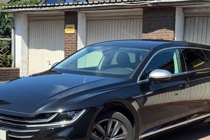 VW Arteon 106.000 km 24.750 &euro; Duisburg 47179