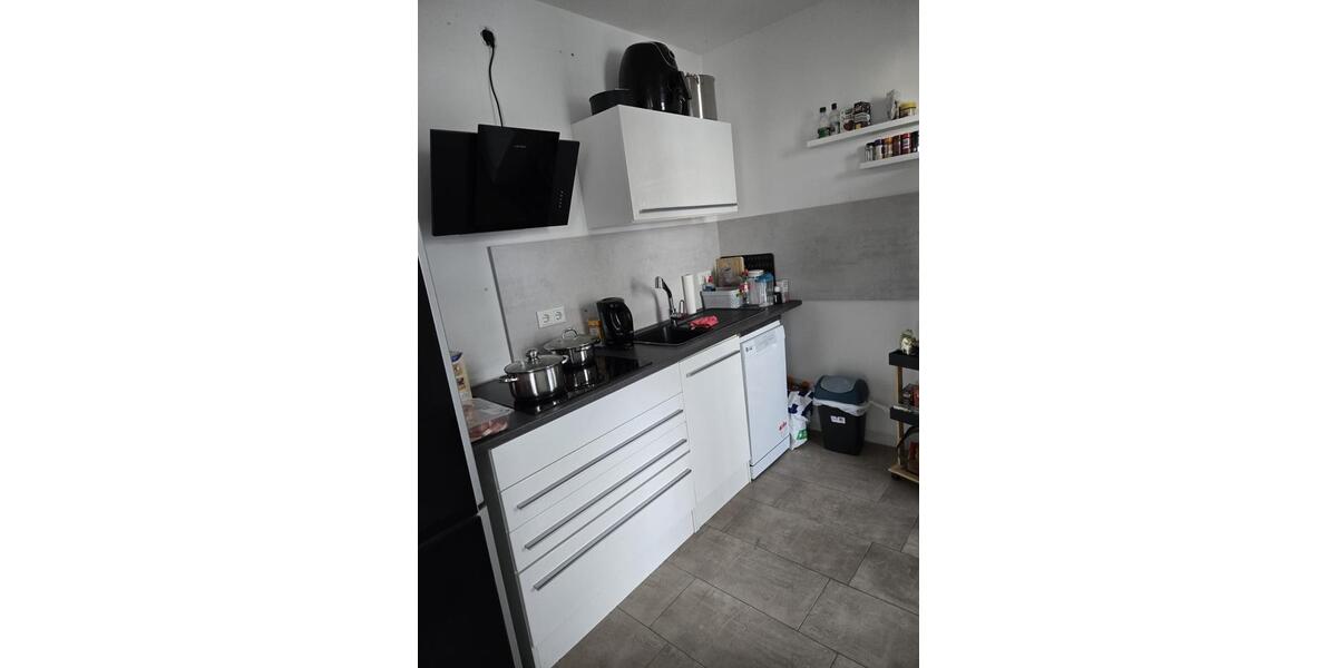 Etagenwohnung Voerde (Niederrhein) - 3 Zimmer, 82 m&sup2;, 475&euro; | Angebot:25539389