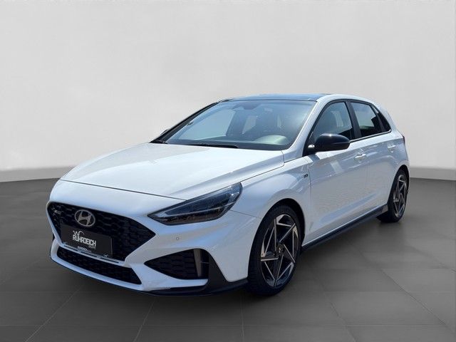 Hyundai i30 18.300 km 22.890 &euro; Duisburg 47059