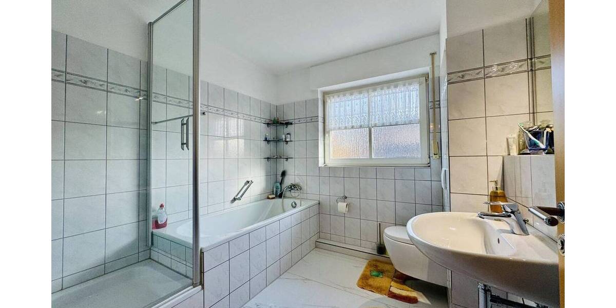 Reihenendhaus Krefeld Fischeln - 5 Zimmer, 121 m&sup2;, 510.000&euro; | Angebot:25743747
