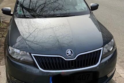 Skoda Rapid 47.600 km 9.999 &euro; Düsseldorf 40476