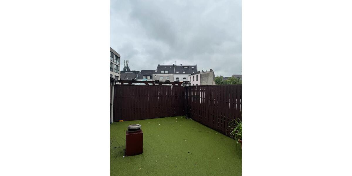 Maisonettenwohnung Duisburg Essenberg - 4 Zimmer, 140 m&sup2;, 1.100&euro; | Angebot:26462894