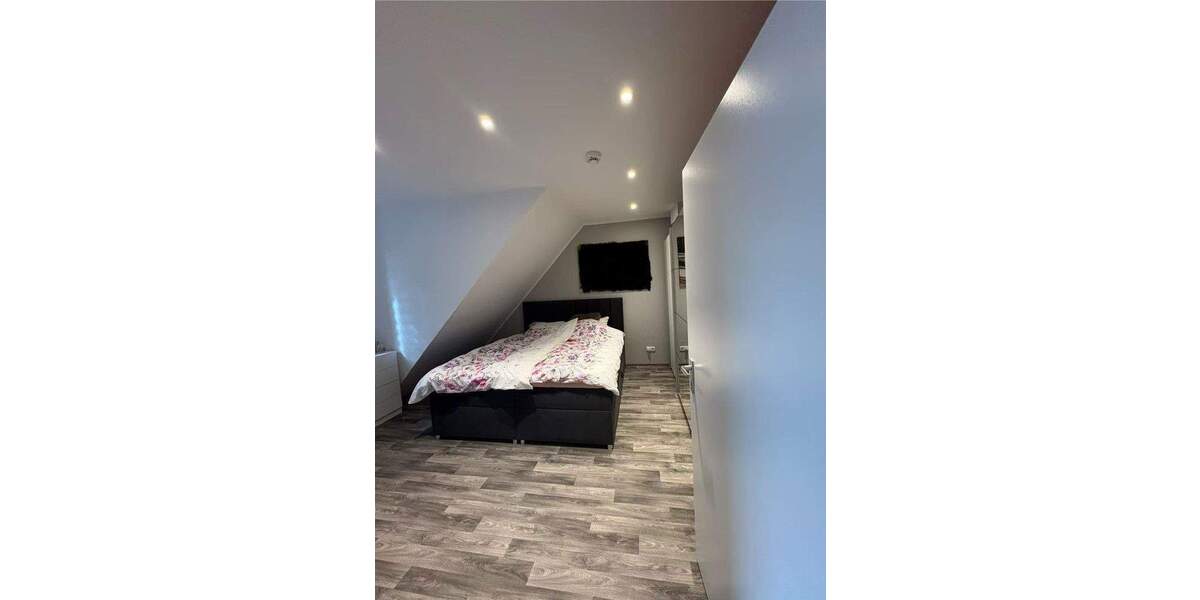 Etagenwohnung Krefeld Stadtmitte - 2 Zimmer, 48 m&sup2;, 550&euro; | Angebot:25659255