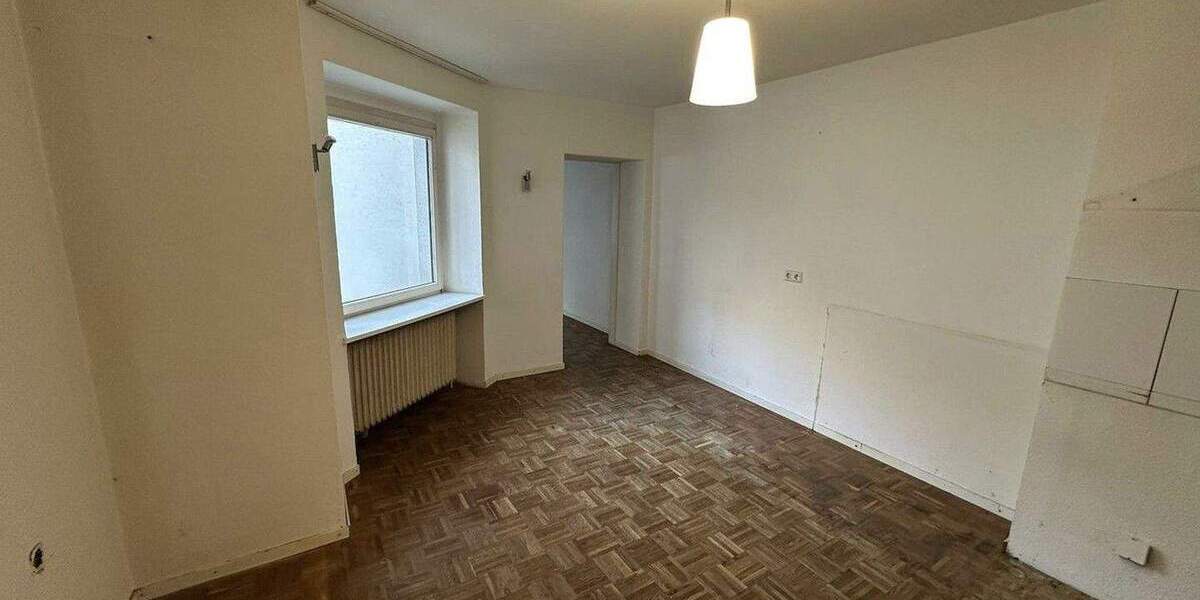 Etagenwohnung Düsseldorf Unterbilk - 3 Zimmer, 73 m&sup2;, 378.000&euro; | Angebot:25798206
