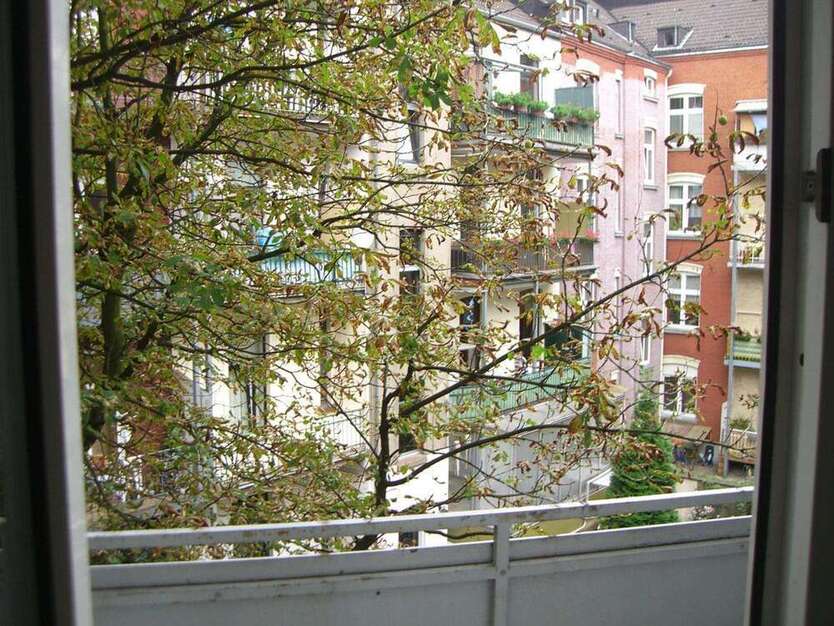 Wohnung zum Mieten in Düsseldorf 884 € 68 m²