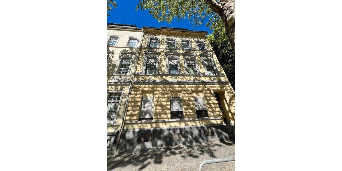 Dachgeschoßwohnung Krefeld Cracau - 2 Zimmer, 46 m&sup2;, 430&euro; | Angebot:26380182