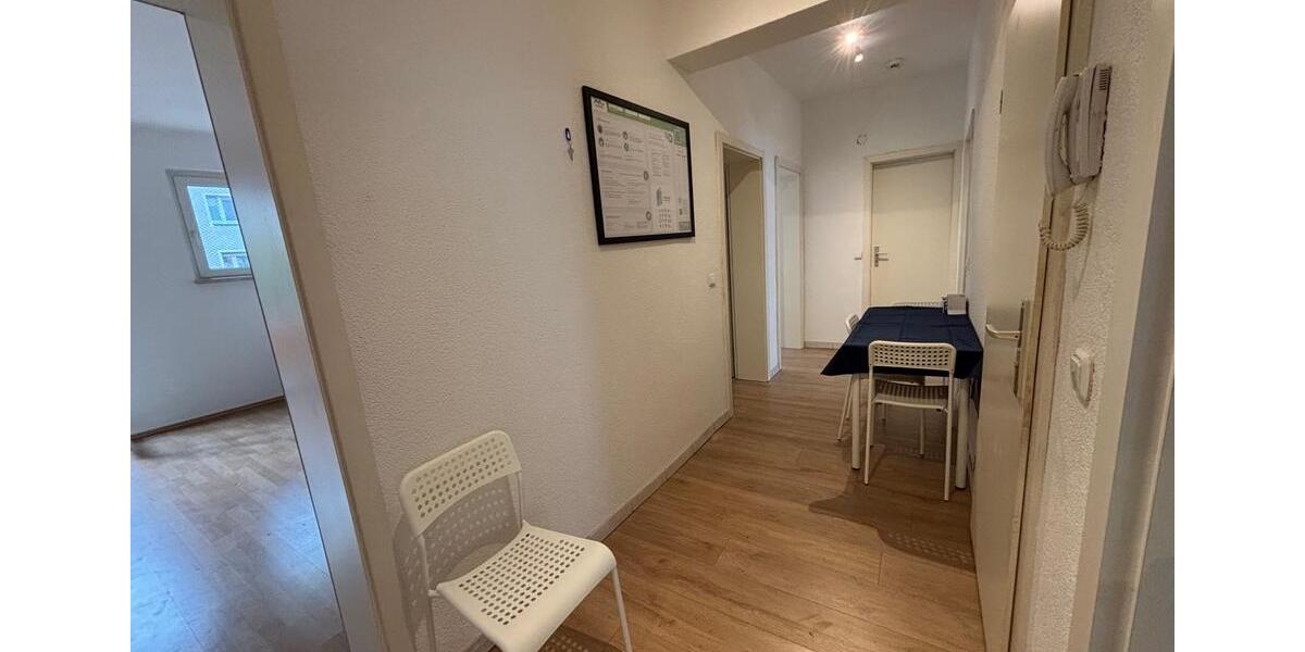 Etagenwohnung Essen Stadtbezirk III - 1 Zimmer, 20 m&sup2;, 425&euro; | Angebot:26403768