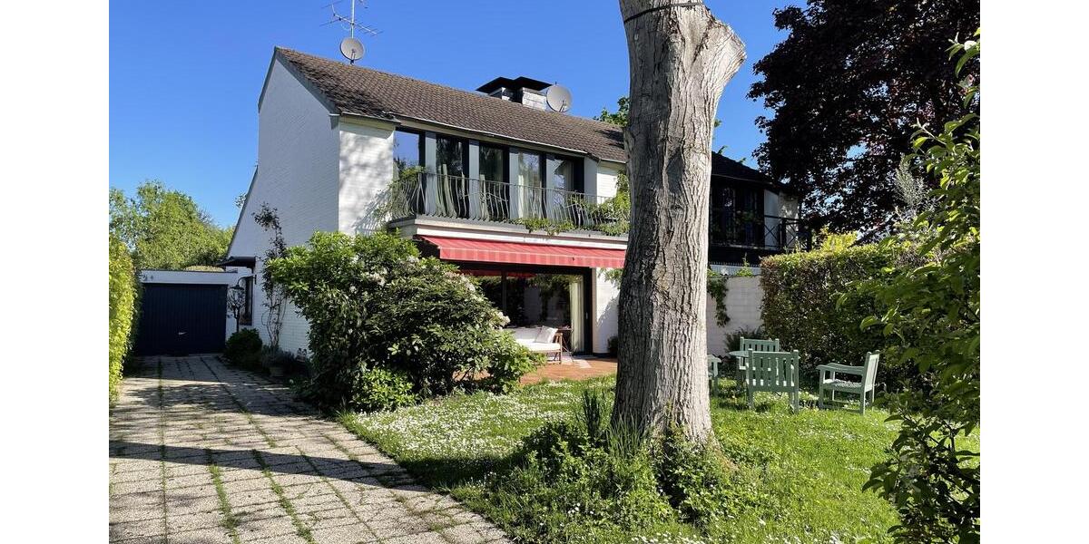 Doppelhaushälfte Meerbusch Kierst - 5 Zimmer, 125 m&sup2;, 2.300&euro; | Angebot:24740418