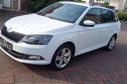 Skoda Fabia 107.140 km 8.950 € Krefeld 47800