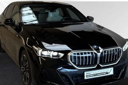 BMW i5 21.370 km 54.490 € Wesel 46485